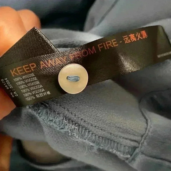 ANTHROPOLOGIE Blue Silk Like Oversized Tunic Short Sleeve Button Down Top Large - Picture 5 of 8